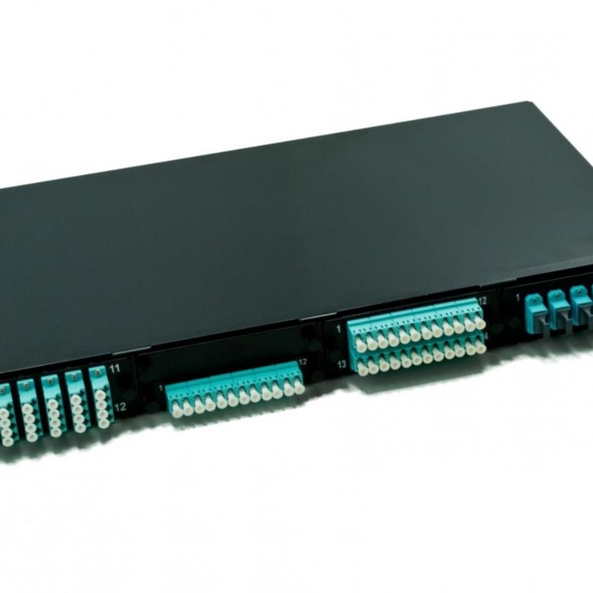 Modular 19″ Plug&Play pre-term panel